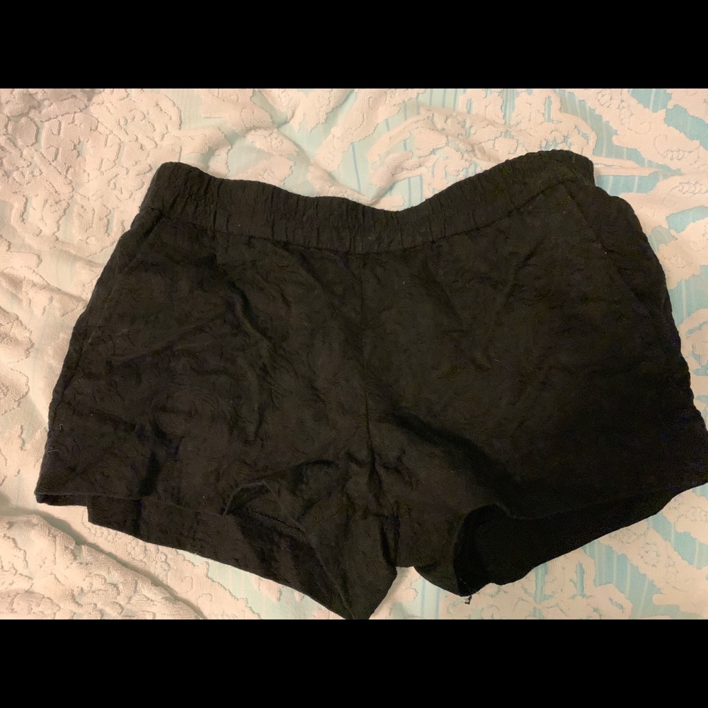 Plain black fabric printed shorts